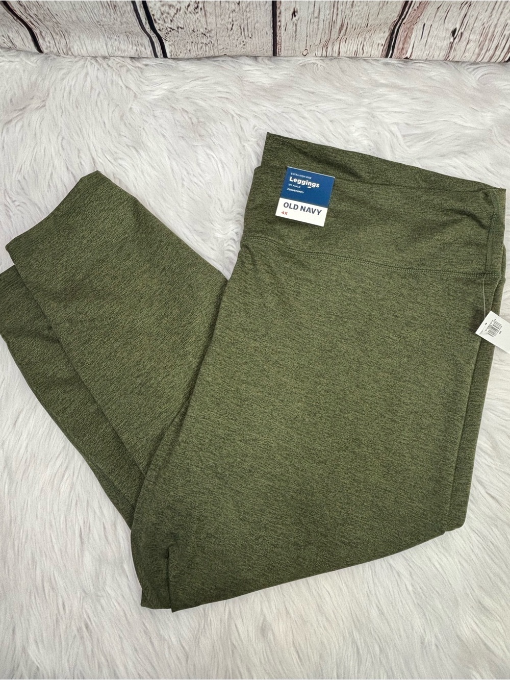 NWT Old Navy Plus Size 4X Cloud Comfy Extra High Rise Leggings Alpine Green NEW